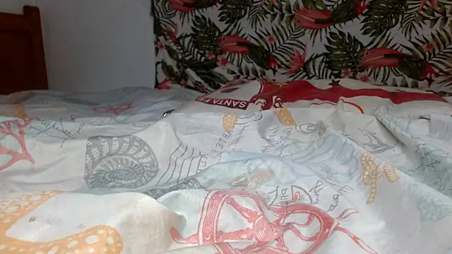 smallvioleta69 online show from March 2026 12:39:02 PM