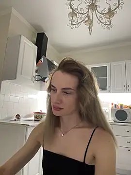 AinyrVixxen online show from March 2026 04:32:02 PM