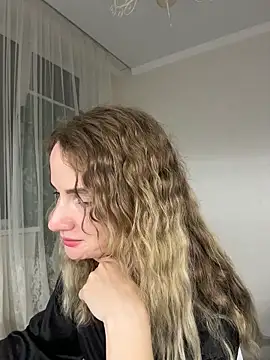 AinyrVixxen online show from April 2026 10:46:02 PM