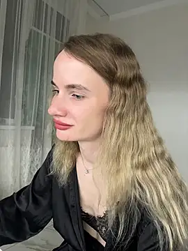 AinyrVixxen online show from April 2026 11:07:02 PM