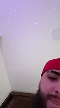 Snapshot of SantiagoHincapiie chatting on February 2026 03:39:02 AM SantiagoHincapiie online show from February 2026 03:39:02 AM