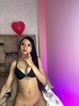 Lauraaa pink18 online show from February 2026 03:28:01 AM