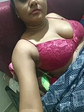 RDindian96 online show from April 2026 10:38:02 PM