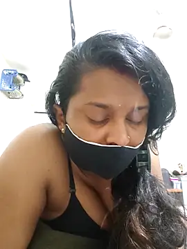 RDindian96 online show from May 2026 09:43:02 PM