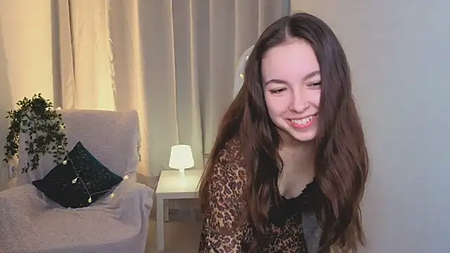 BellaThery online show from May 2026 05:22:02 AM