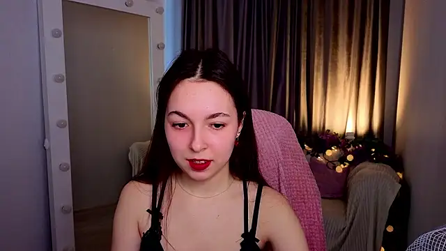 BellaThery online show from March 2026 05:06:02 AM