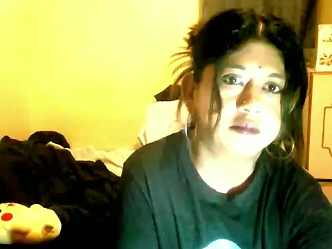 IndianPleasures21 online show from April 2026 01:42:02 AM