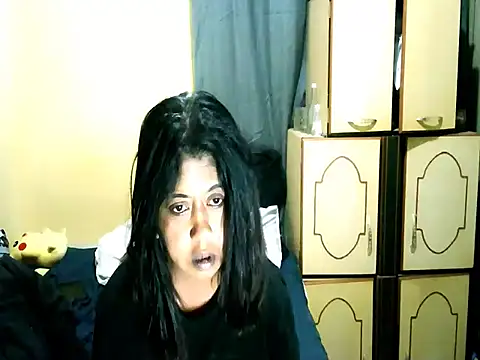 IndianPleasures21 online show from May 2026 04:21:02 AM