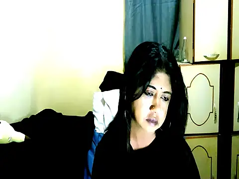 IndianPleasures21 online show from May 2026 03:04:02 PM