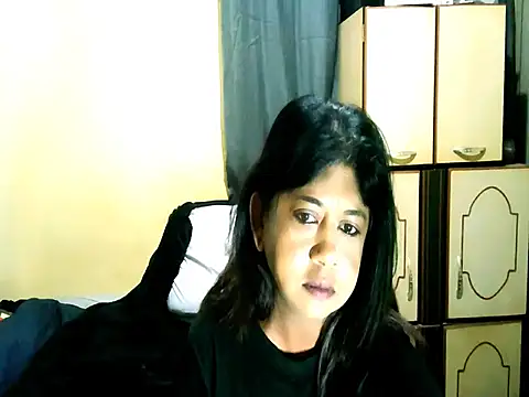 IndianPleasures21 online show from May 2026 01:04:01 AM