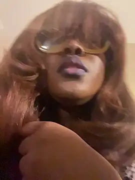 MadameXtasy online show from February 2026 06:02:01 AM