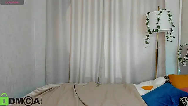 Annet Nel1son online show from April 2026 12:58:01 AM