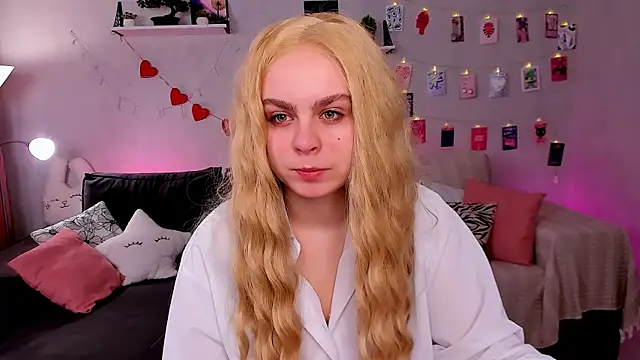 VivienAllen online show from March 2026 02:22:01 AM