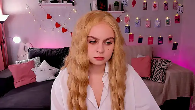 VivienAllen online show from February 2026 09:11:02 AM