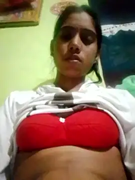 wifedesi7050 online show from April 2026 08:21:01 PM