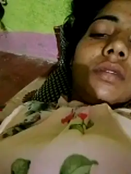 wifedesi7050 online show from March 2026 10:43:01 PM