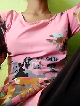 Snapshot of wifedesi7050 chatting on May 2026 03:45:02 AM wifedesi7050 online show from May 2026 03:45:02 AM