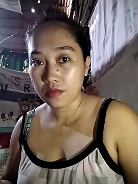 Snapshot of Radiant_smile chatting on April 2026 02:13:02 AM Radiant smile online show from April 2026 02:13:02 AM