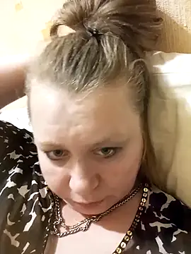 KiraStanton online show from April 2026 06:25:02 PM