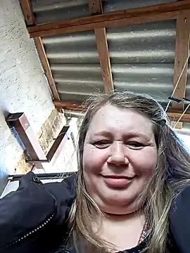 KiraStanton online show from April 2026 12:12:02 PM