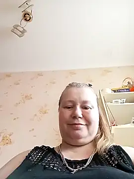 KiraStanton online show from March 2026 11:01:01 AM