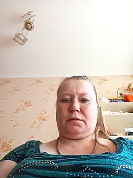 Snapshot of KiraStanton chatting on May 2026 11:47:02 AM KiraStanton online show from May 2026 11:47:02 AM