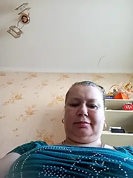 KiraStanton online show from April 2026 06:42:01 AM