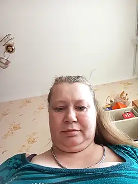 KiraStanton online show from April 2026 12:28:02 PM