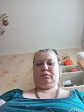 Snapshot of KiraStanton chatting on May 2026 03:37:02 AM KiraStanton online show from May 2026 03:37:02 AM