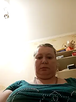 KiraStanton online show from April 2026 06:43:01 PM