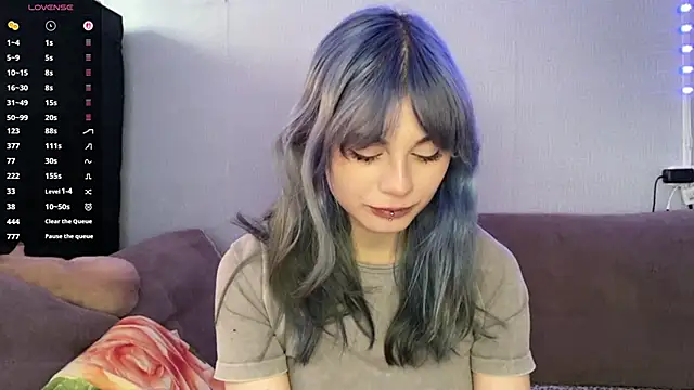 Emmibrilson online show from April 2026 12:28:01 PM