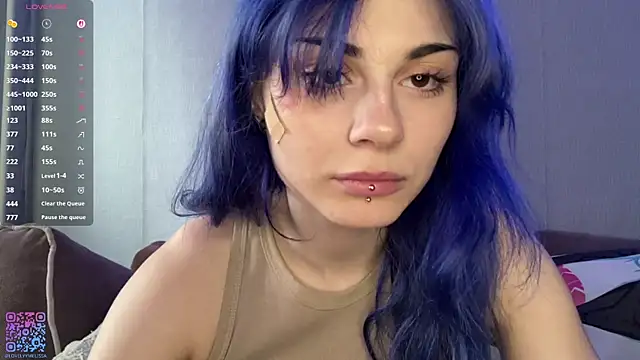 Emmibrilson online show from June 2026 01:45:01 PM