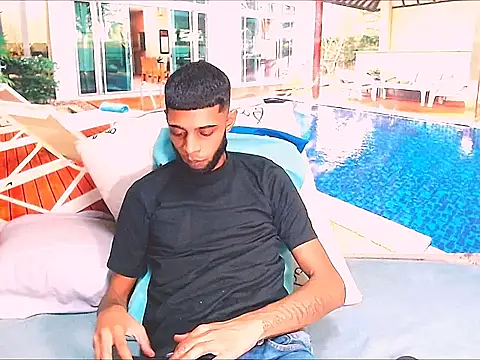 CharmingIndian1 online show from April 2026 06:10:02 PM