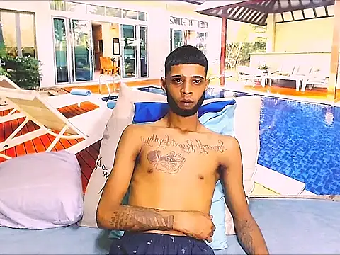 CharmingIndian1 online show from April 2026 06:09:01 PM