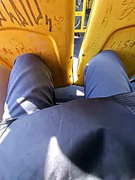 PudimGuloso online show from March 2026 05:57:01 PM