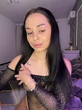 Olivia Noor online show from April 2026 05:30:01 PM