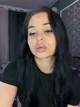 Olivia Noor online show from May 2026 08:59:01 PM