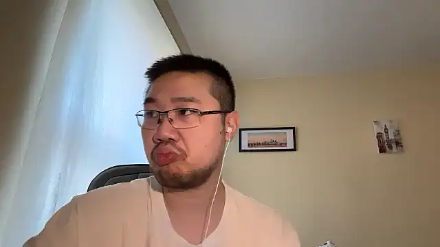 jasonryu2025 online show from April 2026 09:33:01 AM