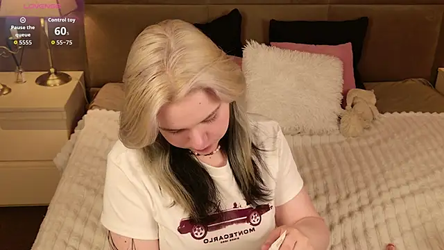 Ivy Marlowe online show from June 2026 05:23:01 AM