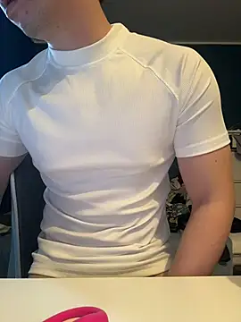 Snapshot of Jason_S223 chatting on March 2026 01:55:01 PM Jason S223 online show from March 2026 01:55:01 PM