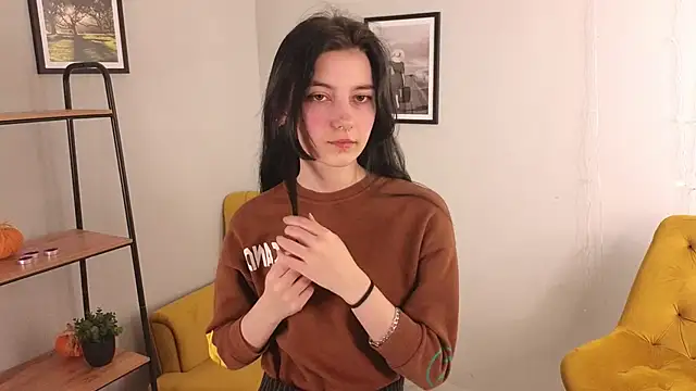 Lilian Merf online show from March 2026 10:49:01 AM