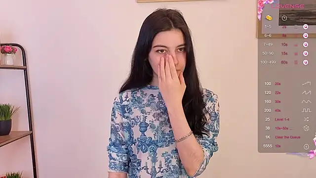 Lilian Merf online show from April 2026 08:09:01 AM