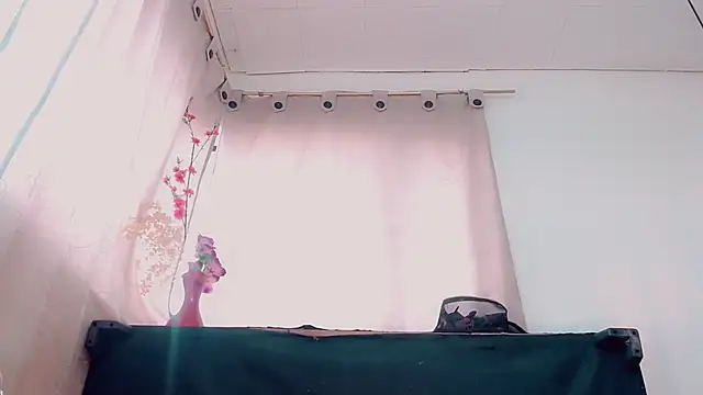 Abby White   online show from March 2026 07:30:01 PM