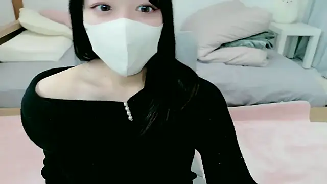 natsuka-chan online show from March 2026 05:36:01 AM