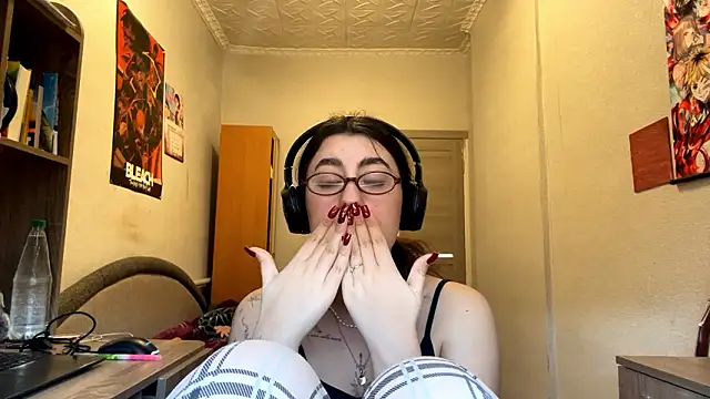 AshlynWabasha online show from March 2026 01:25:01 PM