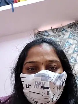 Snapshot of Shaliniqueen chatting on June 2026 12:27:02 PM Shaliniqueen online show from June 2026 12:27:02 PM
