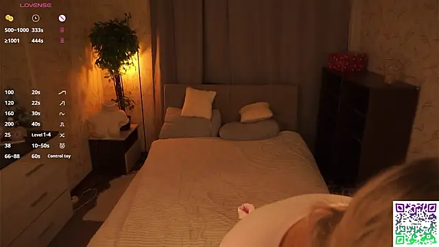 Snapshot of TeriSchabbing chatting on February 2026 03:01:02 PM TeriSchabbing online show from February 2026 03:01:02 PM