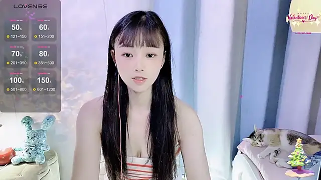 okyssa online show from April 2026 02:57:01 PM