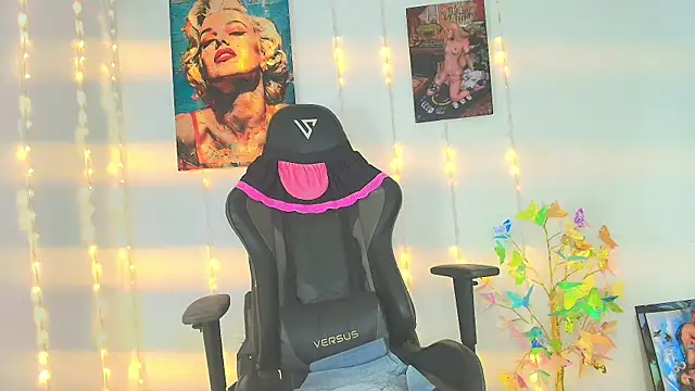 Valeria Douglas online show from February 2026 02:33:01 AM