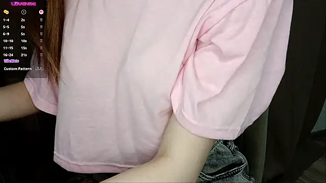 Snapshot of LeslieShay chatting on June 2026 06:20:01 PM LeslieShay online show from June 2026 06:20:01 PM
